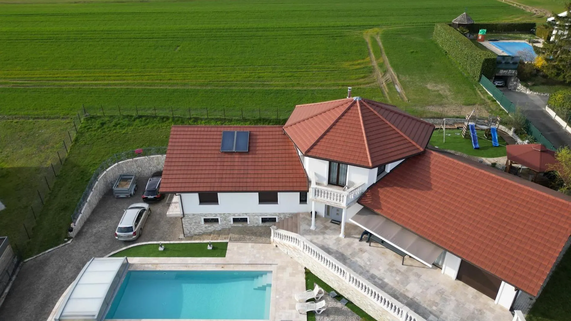 Villa 5*, 15 Personnes, Piscine A 20 Min De Geneve Juvigny  France