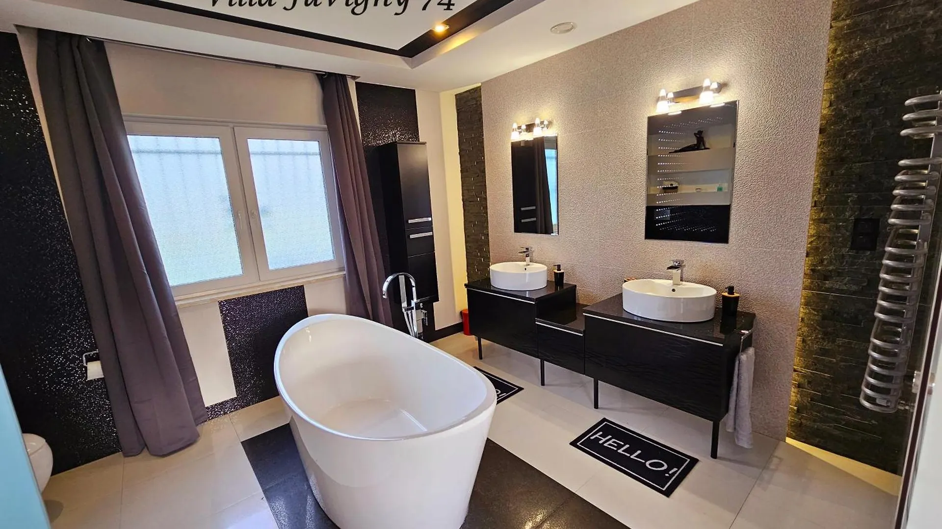 Villa 5*, 15 Personnes, Piscine A 20 Min De Geneve Juvigny   Juvigny (Haute-Savoie)