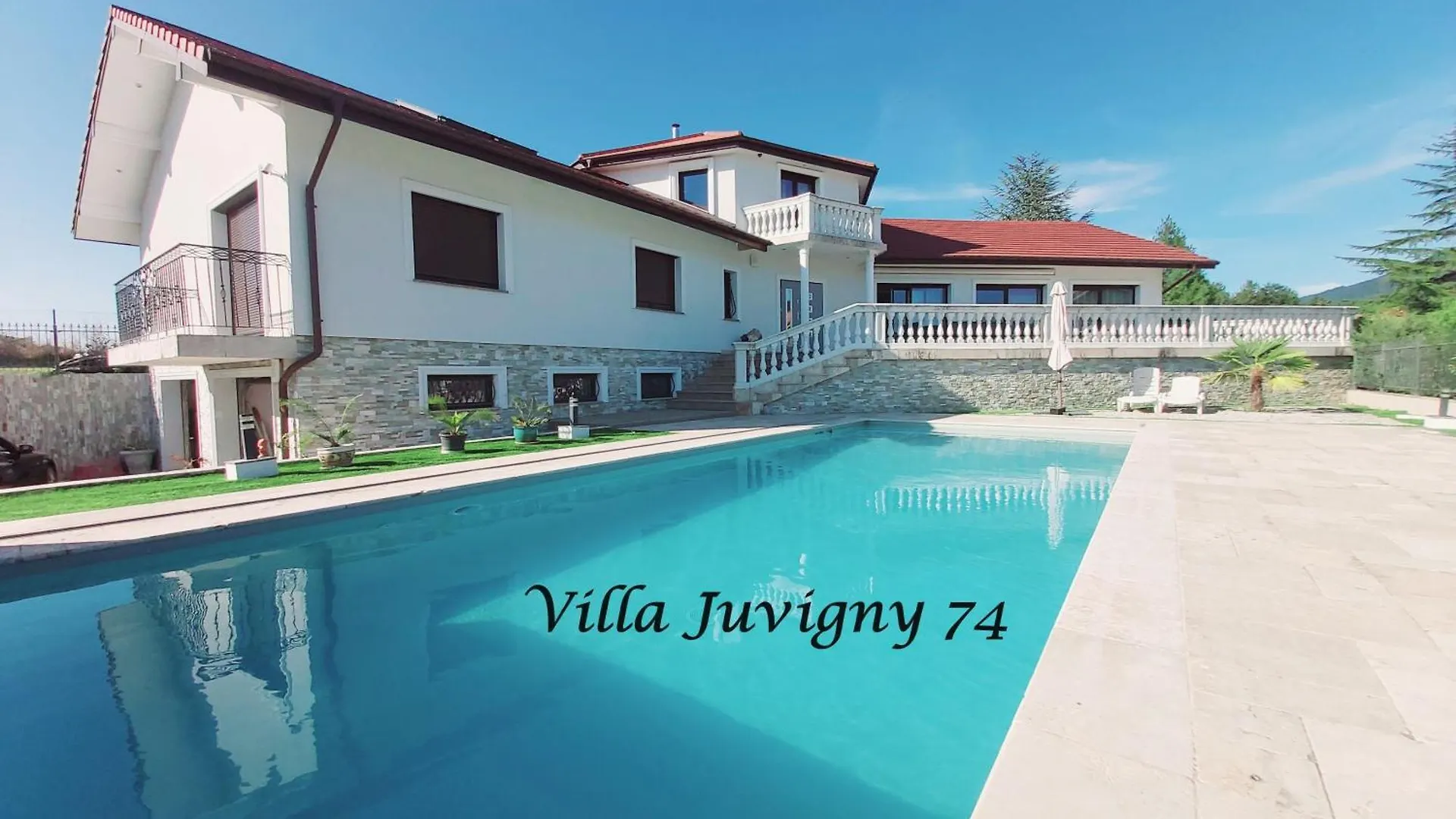 Villa 5*, 15 Personnes, Piscine A 20 Min De Geneve Juvigny  0*, Juvigny (Haute-Savoie) France