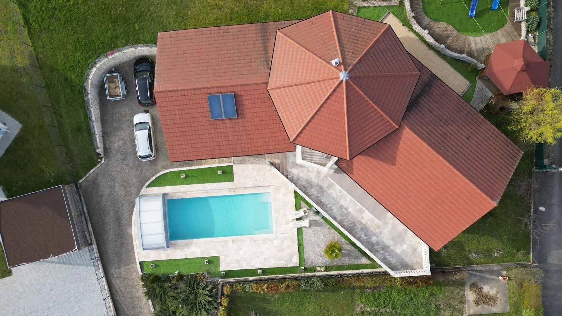 Villa 5*, 15 Personnes, Piscine A 20 Min De Geneve Juvigny  0*, Juvigny (Haute-Savoie) France