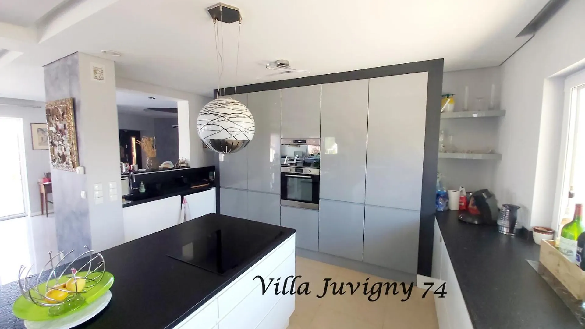 Villa 5*, 15 Personnes, Piscine A 20 Min De Geneve Juvigny  0*, Juvigny (Haute-Savoie)